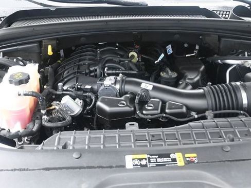 Used 2023 Jeep Grand Cherokee L Laredo w/ Luxury Tech Group I AWD/4WD image 25