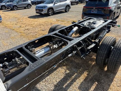 New 2026 RAM 5500 Tradesman AWD/4WD image 25