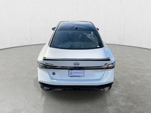 New 2026 Nissan Sentra SR w/ SR Premium Package FWD image 31