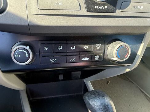 Used 2012 Honda Civic LX image 7