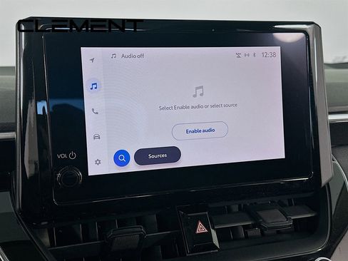 Used 2023 Toyota Corolla LE image 19