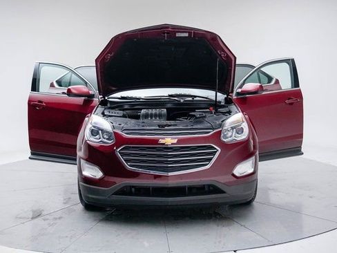 Used 2017 Chevrolet Equinox LT w/ Convenience Package image 14