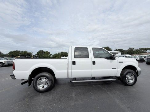 Used 2005 Ford F250 XLT AWD/4WD image 5