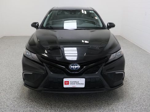 Certified 2024 Toyota Camry SE w/ Audio Upgrade Package image 3