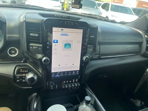 Used 2022 RAM 1500 Limited AWD/4WD image 8