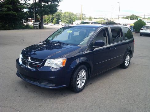 Used 2014 Dodge Grand Caravan SXT w/ Security Group image 1