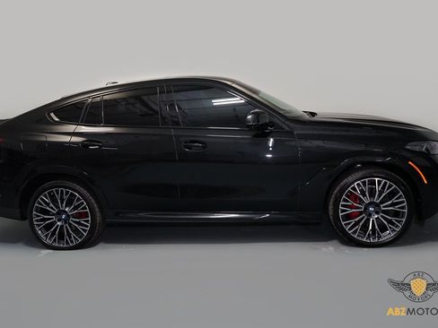 Used 2025 BMW X6 xDrive40i w/ Executive Package image 4
