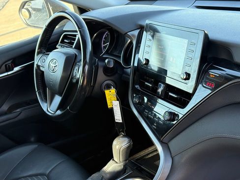 Used 2022 Toyota Camry SE image 35