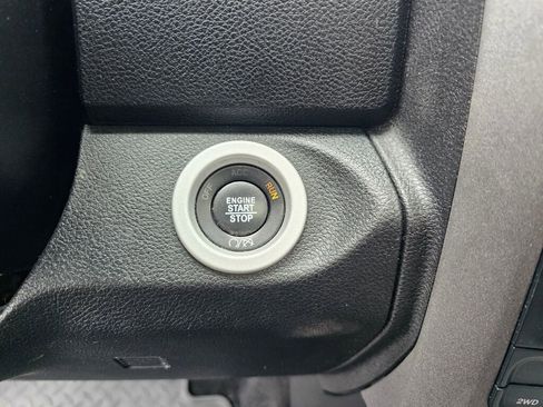 Used 2017 RAM 1500 Rebel w/ Luxury Group image 28