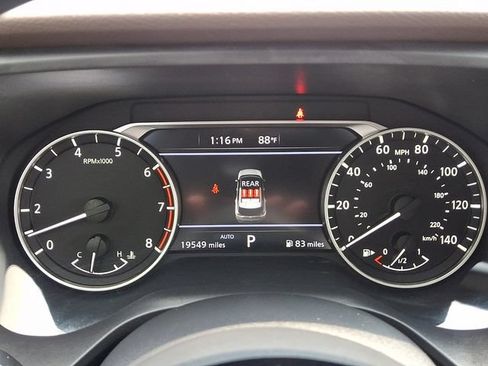 Used 2023 Nissan Rogue SV AWD/4WD image 20