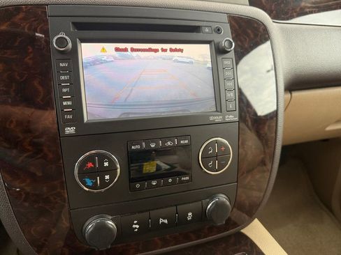 Used 2012 GMC Yukon Denali image 20