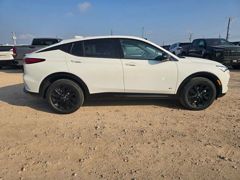 New 2026 Buick Envista Sport Touring w/ Convenience I Package image 4