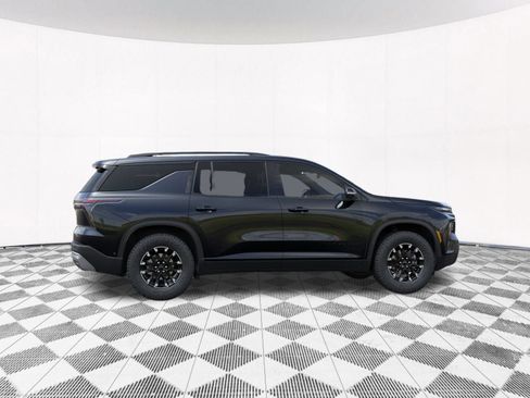 New 2026 Chevrolet Traverse Z71 w/ Driver Confidence Package AWD/4WD image 12