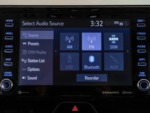 Used 2022 Toyota Venza LE image 34