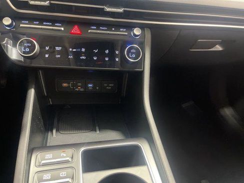 New 2025 Hyundai Sonata Limited image 18