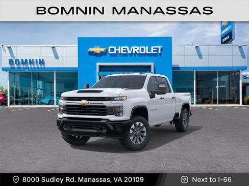 New 2026 Chevrolet Silverado 2500 Custom AWD/4WD image 1