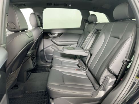 New 2026 Audi Q7 2.0T Premium image 14