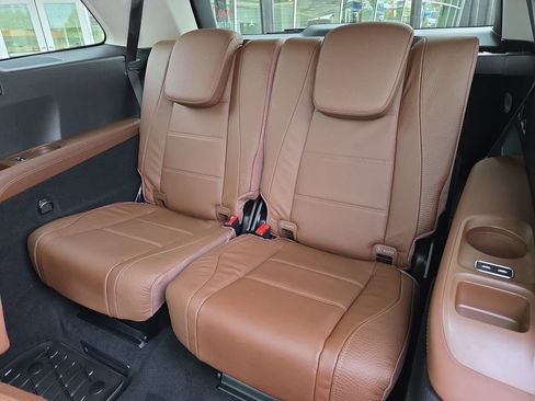 New 2026 Mercedes-Benz GLS 450 GLS 450 image 13