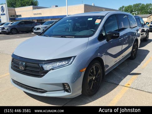 Used 2024 Honda Odyssey Sport image 1