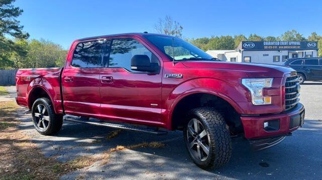 Used 2017 Ford F150 XLT w/ Equipment Group 302A Luxury AWD/4WD image 5