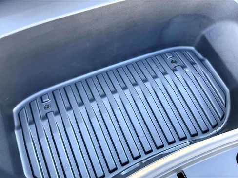 Used 2025 Tesla Model 3 Long Range image 29