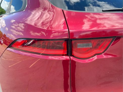 Used 2017 Jaguar F-PACE Prestige AWD/4WD image 33