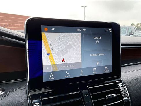 Used 2019 Lincoln Navigator Reserve image 32