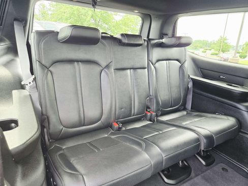 Used 2025 Jeep Wagoneer Series II w/ Premium Group I AWD/4WD image 18