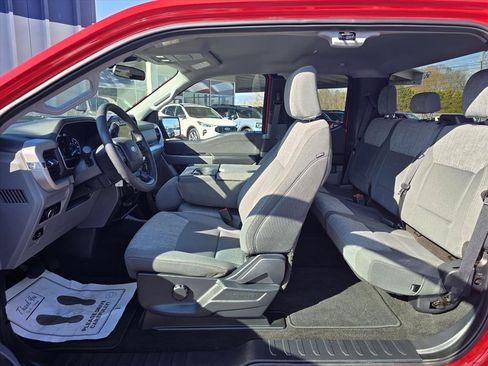 Used 2022 Ford F150 XLT image 10