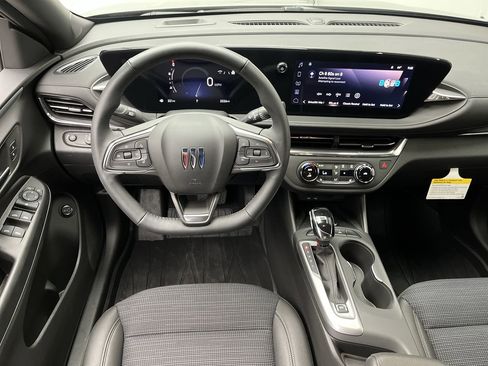 New 2025 Buick Envista Preferred w/ Convenience I Package image 12