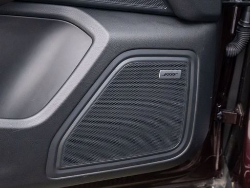 Certified 2024 Porsche Macan Turbo image 15