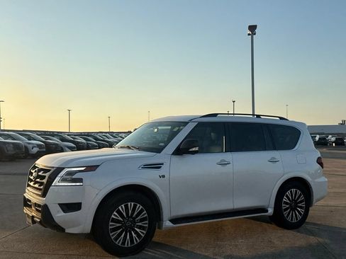 Used 2021 Nissan Armada SL w/ Midnight Edition Package RWD image 11