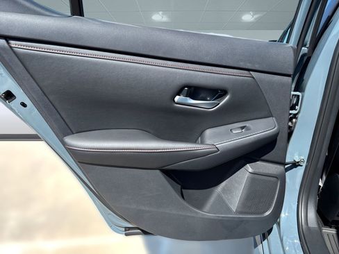 New 2025 Nissan Sentra SR w/ SR Premium Package image 24