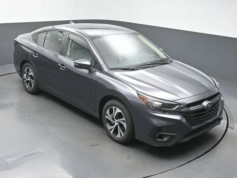 Used 2025 Subaru Legacy Premium w/ Popular Package #1 AWD/4WD image 43