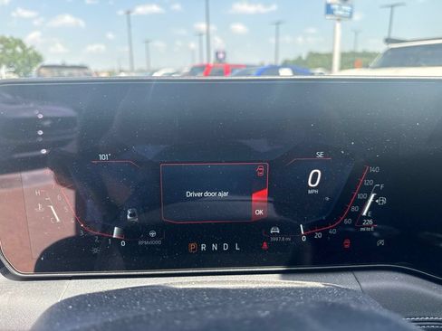 Used 2025 Ford Mustang Premium RWD image 10