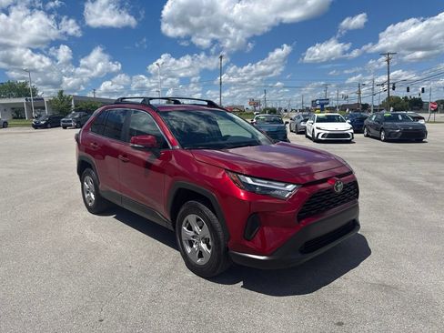 Certified 2025 Toyota RAV4 XLE w/ Convenience Package AWD/4WD image 1