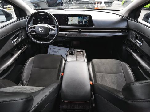 Used 2023 Nissan Ariya AWD image 41