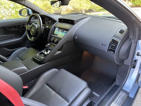 Used 2021 Jaguar F-TYPE R-Dynamic AWD/4WD image 21