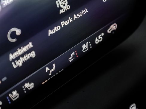 New 2026 Buick Enclave Avenir w/ Super Cruise Package image 25