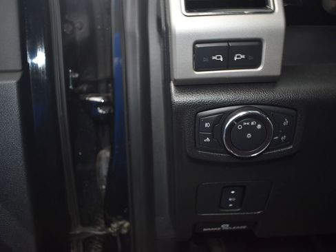 Certified 2020 Ford F350 Lariat w/ Lariat Value Package image 14