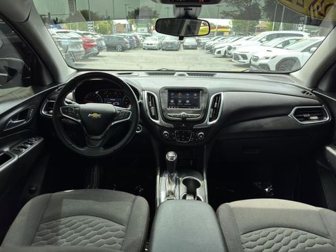 Used 2021 Chevrolet Equinox LT FWD image 29