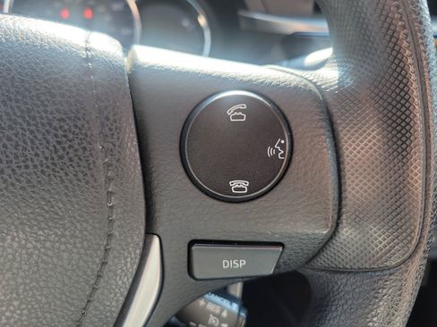Used 2014 Toyota Corolla LE FWD image 24