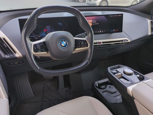 Certified 2024 BMW iX xDrive50 w/ Premium Package AWD/4WD image 30
