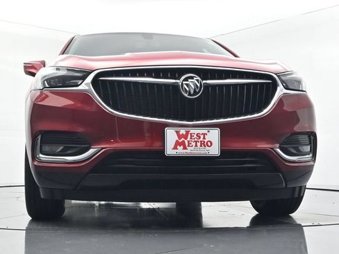 Used 2020 Buick Enclave Essence FWD image 33