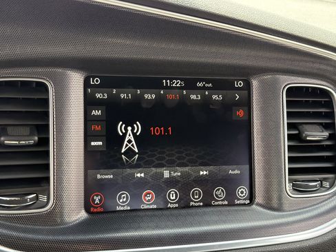Used 2017 Dodge Charger R/T RWD image 22