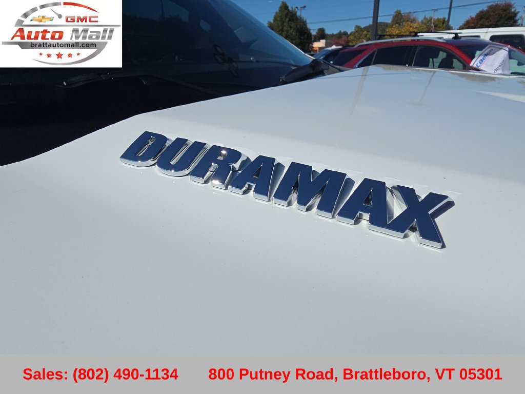 Used 2023 Chevrolet Silverado 1500 LT AWD/4WD image 11
