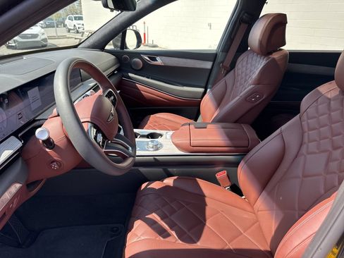 Used 2025 Genesis GV80 3.5T Prestige AWD/4WD image 26