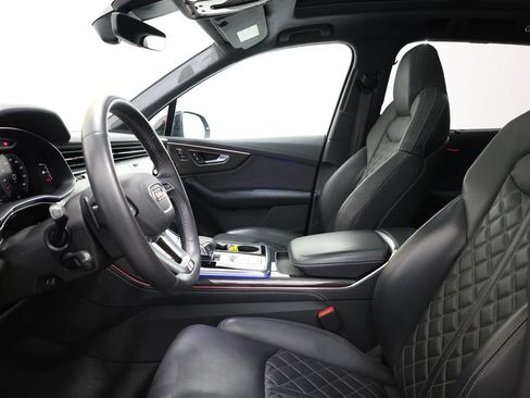 Used 2023 Audi SQ7 Prestige w/ Prestige Package AWD/4WD image 13