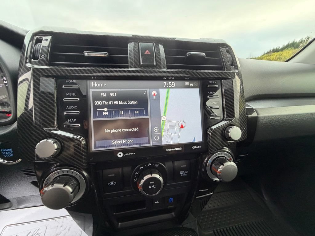 Used 2023 Toyota 4Runner 40th Anniversary SE AWD/4WD image 27
