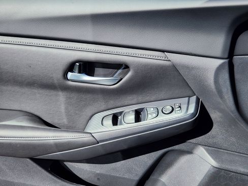 New 2025 Nissan Sentra SV w/ All-Weather Package image 7